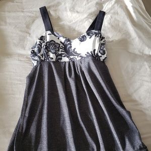 lululemon tanktop